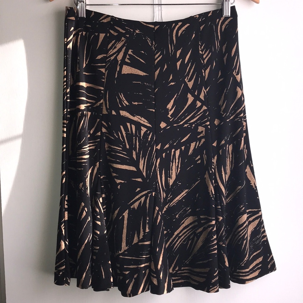 Chaps Midi Black And Tan Swing Skirt size Small